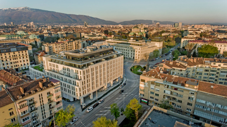 Нискоемисионната зона (НЕЗ) за автомобили в София влиза в сила