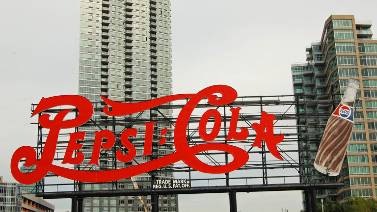 Pepsi премахва стотици корпоративни работни места в САЩ, съобщава CNBC, позовавайки