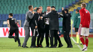 Легендата на българския футбол и ЦСКА Христо Стоичков изчака треньора