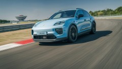 Ето така изглежда милионното произведено Porsche Macan