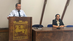 Адемов реагира на сигнали за опити за контролиран вот на социално уязвими