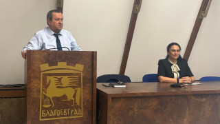 Адемов реагира на сигнали за опити за контролиран вот на социално уязвими