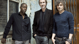 Mike + The Mechanics в афиша на Sofia Rocks 2011! 