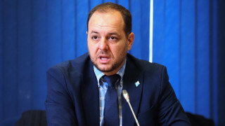 Аз няма да вляза в спекулации какво се е случило
