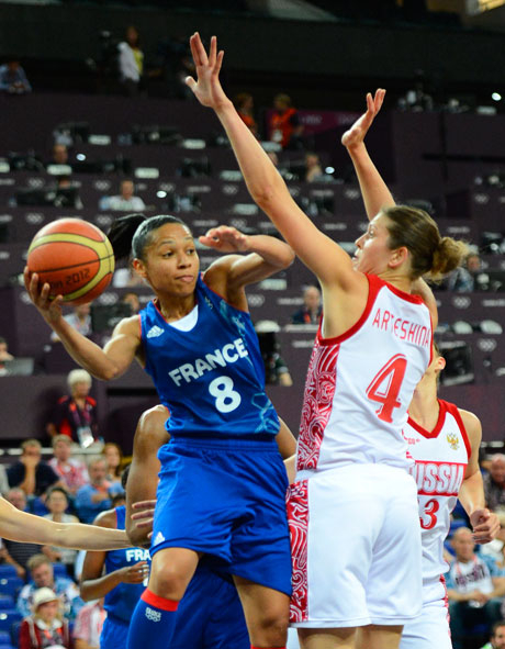 Франция - САЩ е женският финал в баскетбола