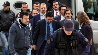 В Гърция временно отложиха предоставянето на убежище на турски военен