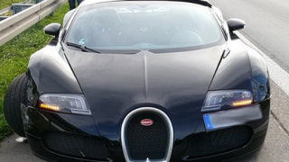 Bugatti Veyron за 2,3 млн. долара се разби в Германия