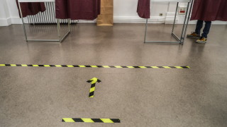 Във Франция в неделя ще се проведе вторият тур на