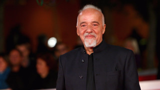 По случай 20 години от публикуването на Алхимикът в България