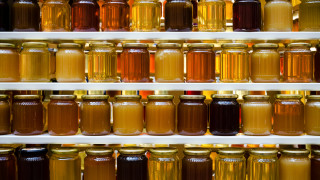 Кризата с коронавируса спря износа на български мед за Румъния