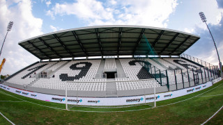 Един от емблематичните български отбори Локомотив Плводив отбелязва днес 98