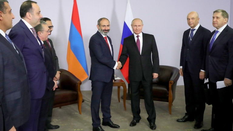 Премиерът на Армения варди Путин с карантина преди срещата им