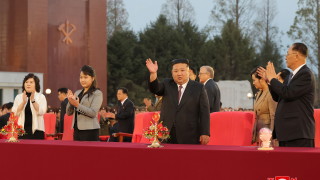 Севернокорейският лидер Ким Чен ун очерта линиите на незабавни военни действия