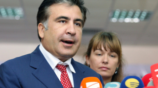 Саакашвили няма да се връща в Грузия 