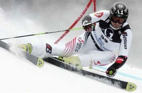 Щефан Гьоргел дръпна след първия манш