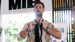 Последните две години са доста натоварени за Крис Хемсуърт Разбираме