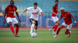 ЦСКА ще обяви новия си старши треньор във вторник Армейците