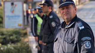 Повече полицаи в Перник, заради съмнения за купуване на гласове