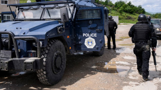 Kосовски спецчасти нахлуха в северен район населен със сърби Около