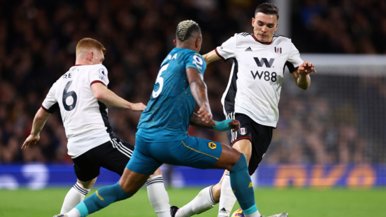 Фулъм пропусна да се доближи до Топ 4, тъй като