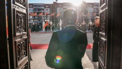 Македонският премиер Зоран Заев подаде оставка