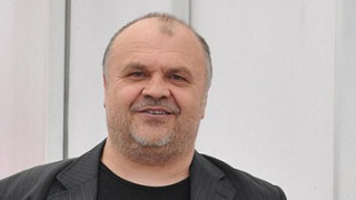 Бившият изпълнителен директор на Локомотив Пловдив Емил Наков навърши