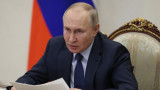  Путин, настоявайки, че Русия не е полудяла, отново вади нуклеарната карта 