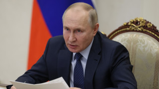 Руският президент Владимир Путин поздрави кримчани и всички руснаци по