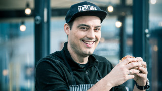 Да готвиш не е никак лесна работа За толкова години