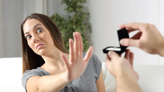 В последните седмици безспорно най коментираното и желано бижу е годежният