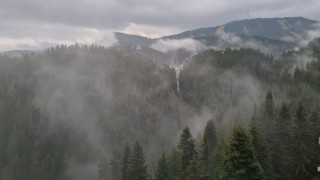 Лавинна опасност има в районите към Мальовица нагоре и в