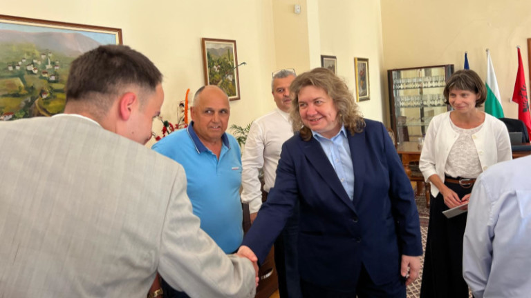 Изображение 719656