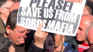 Управляващите в Унгария подготвят закон „спри Сорос”