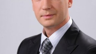 Кметът на Стара Загора Живко Тодоров съди седем души за