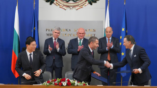 Подписаха договора за изграждането на 7-и и 8-и блок на АЕЦ "Козлодуй"