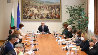 Радев пуска указ за избори на 11 юли, обясни мотивите