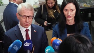 Денков не вижда нищо фатално при отлагане на еврозоната след 1 януари 2025 г.