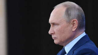 Над един милиард долара са стрували на руския президент Владимир