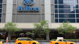Hilton изкупува обратно акции за $1 милиард