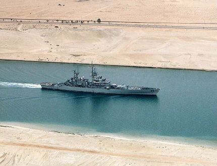 Египет изгражда втори Суецки канал за 10 месеца