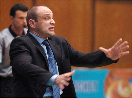 Константин Папазов: Искам да спечелим с повече от четири точки