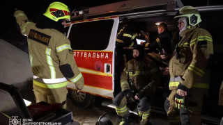 В резултат на руска атака с дронове в град Днипро