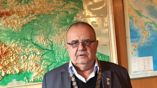 Бившият шеф на Националния исторически музей проф Божидар Димитров е