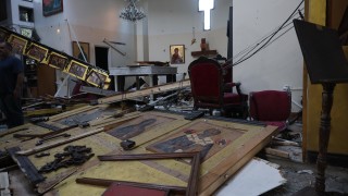 Експлозия разтърси квартал Дуейла в сирийската столица Дамаск Минути по рано атентатор