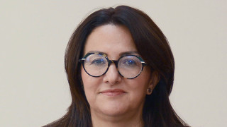 Снежана Апостолова ще изпълнява функциите кмет на Варна от днес