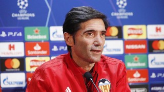 Треньорът на Валенсия: Независимо от резултатите, Манчестър Юнайтед си остава един от най-успешните отбори