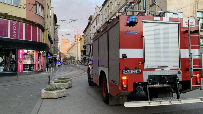 Мъж загина при пожар в София, съобщиха от Главна дирекция