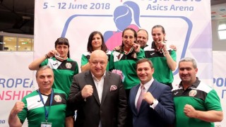 Министърът на младежта и спорта Красен Кралев президентът на Българската