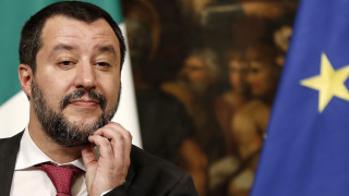 Министърът на вътрешните работи на Италия влоши допълнително напрегнатите отношения