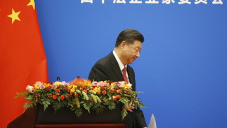Президентът на Китай Си Дзинпин пристигна в Атина в неделя
